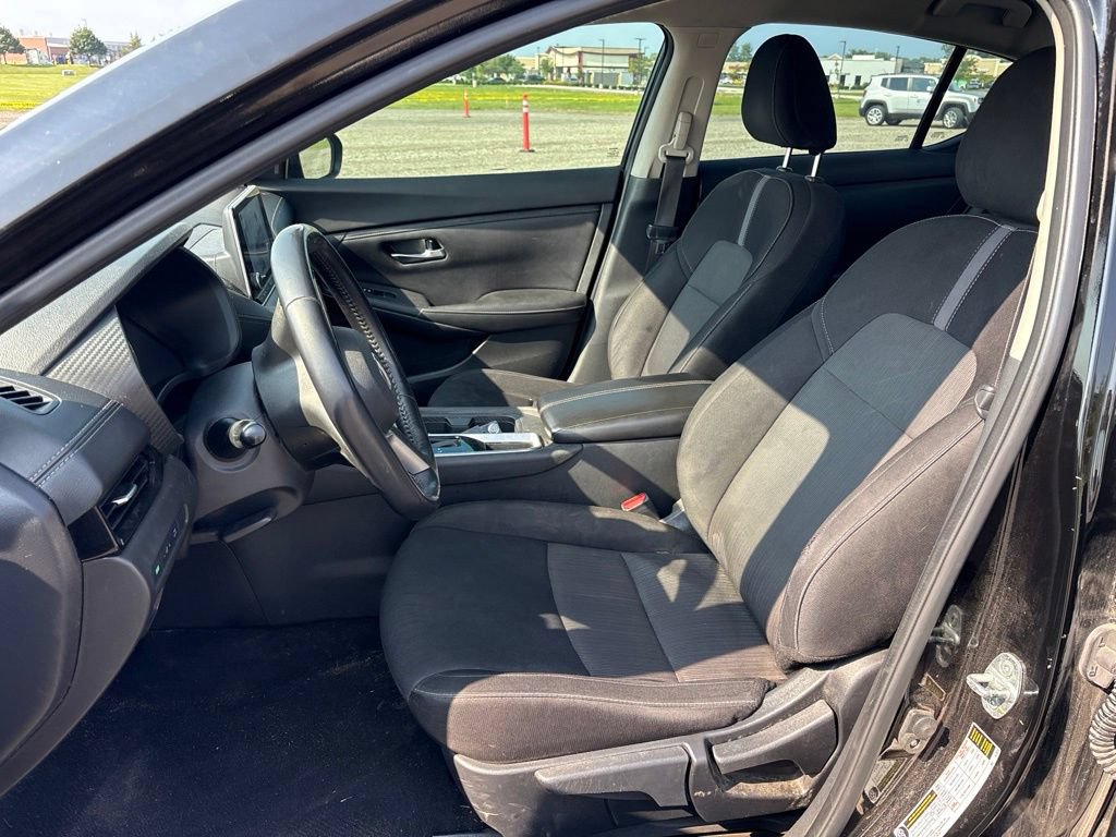 Used 2021 Nissan Sentra SV FWD image 13