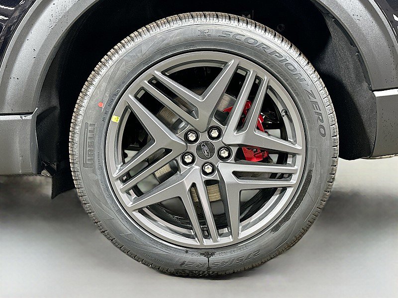 New 2026 Ford Explorer ST-Line w/ ST-Line Street Pack image 19