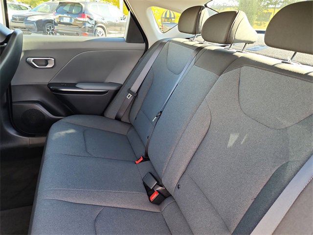 New 2025 Kia K4 LXS image 14