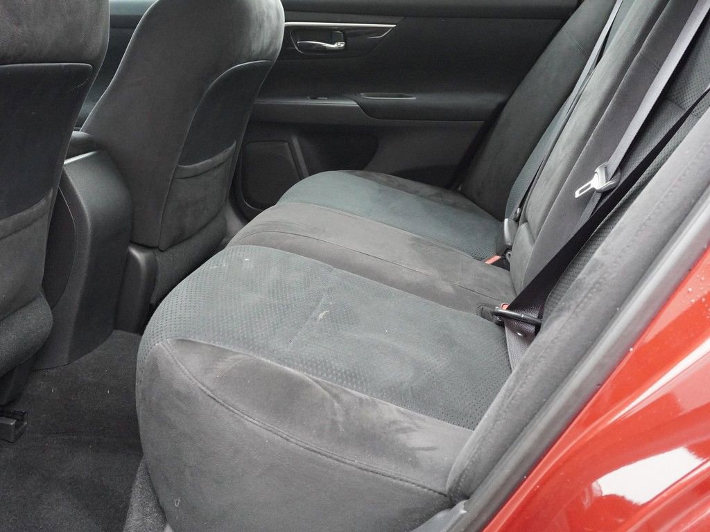 Used 2014 Nissan Altima 2.5 S w/ Sport Value Package FWD image 25