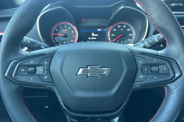 Used 2023 Chevrolet TrailBlazer RS w/ Sun and Liftgate Package image 29