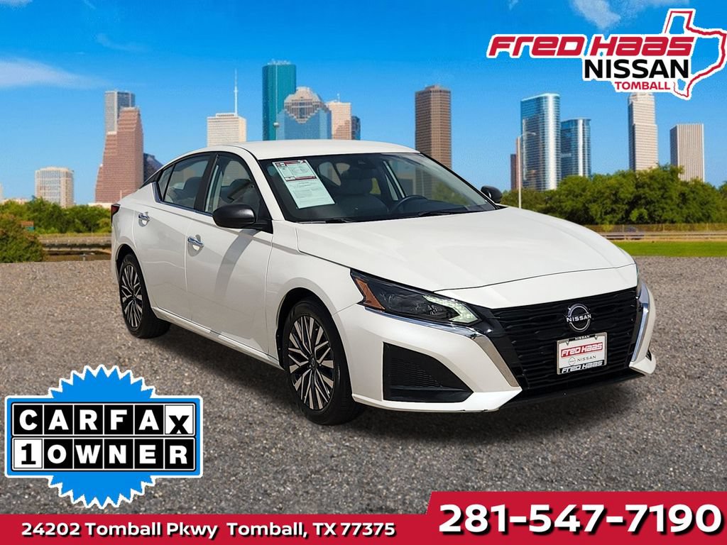 Used 2025 Nissan Altima 2.5 SV FWD image 1