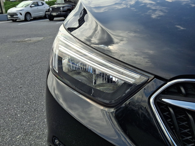 Certified 2020 Buick Encore Preferred FWD image 9