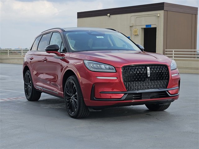 New 2026 Lincoln Corsair Premiere image 3