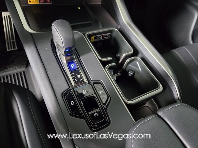 New 2026 Lexus TX 500h AWD image 19