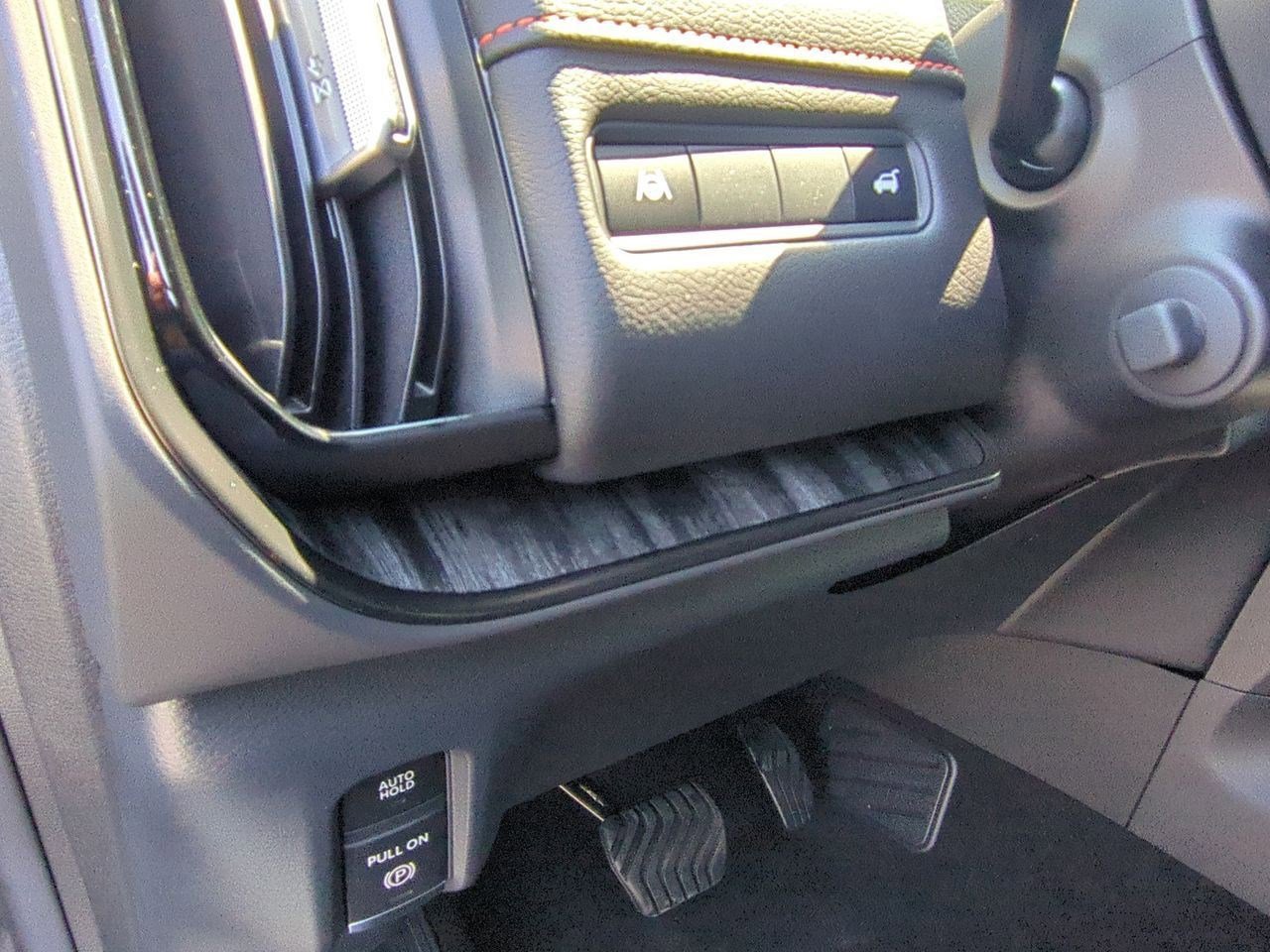 New 2025 Nissan Armada PRO-4X AWD/4WD image 16
