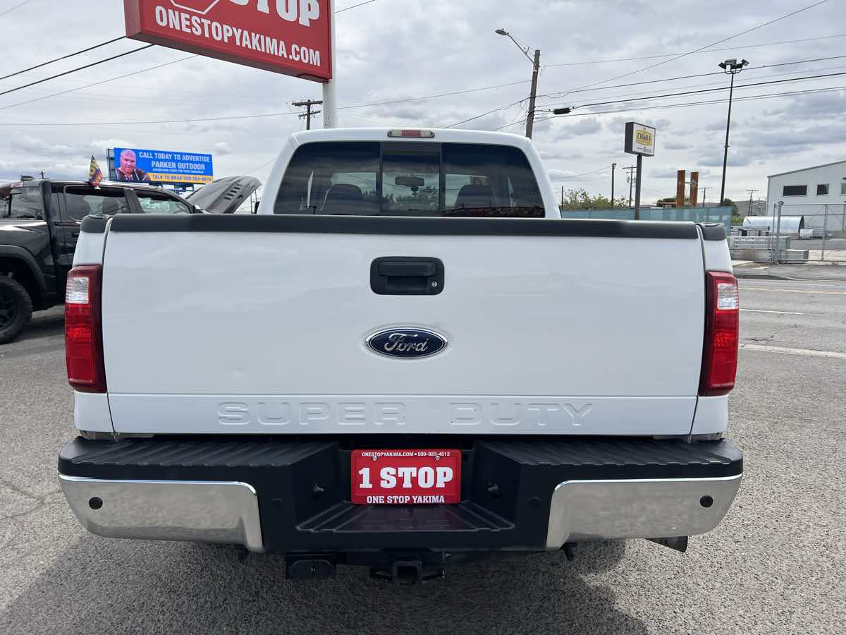 Used 2010 Ford F350 Lariat RWD image 7