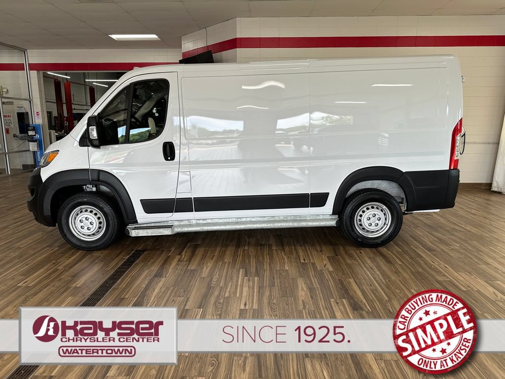 Used 2025 RAM ProMaster 2500 w/ U-Haul Equipment Group FWD image 2