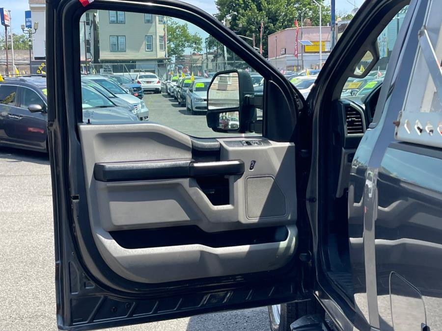 Used 2019 Ford F350 XL w/ Power Equipment Group AWD/4WD image 9