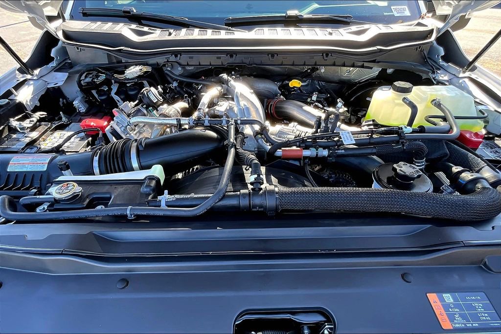 New 2026 Ford F350 4x4 Crew Cab Super Duty image 11