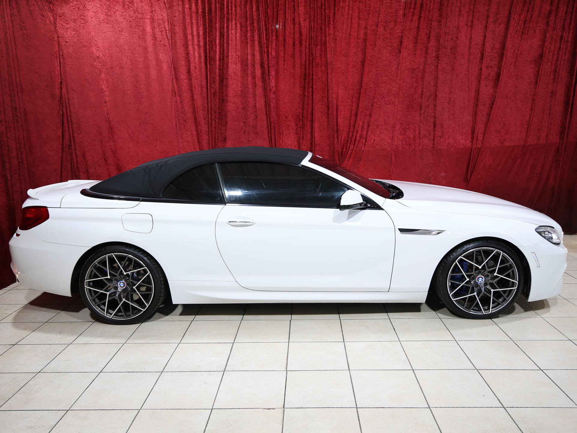 Used 2015 BMW 640i Convertible RWD image 9