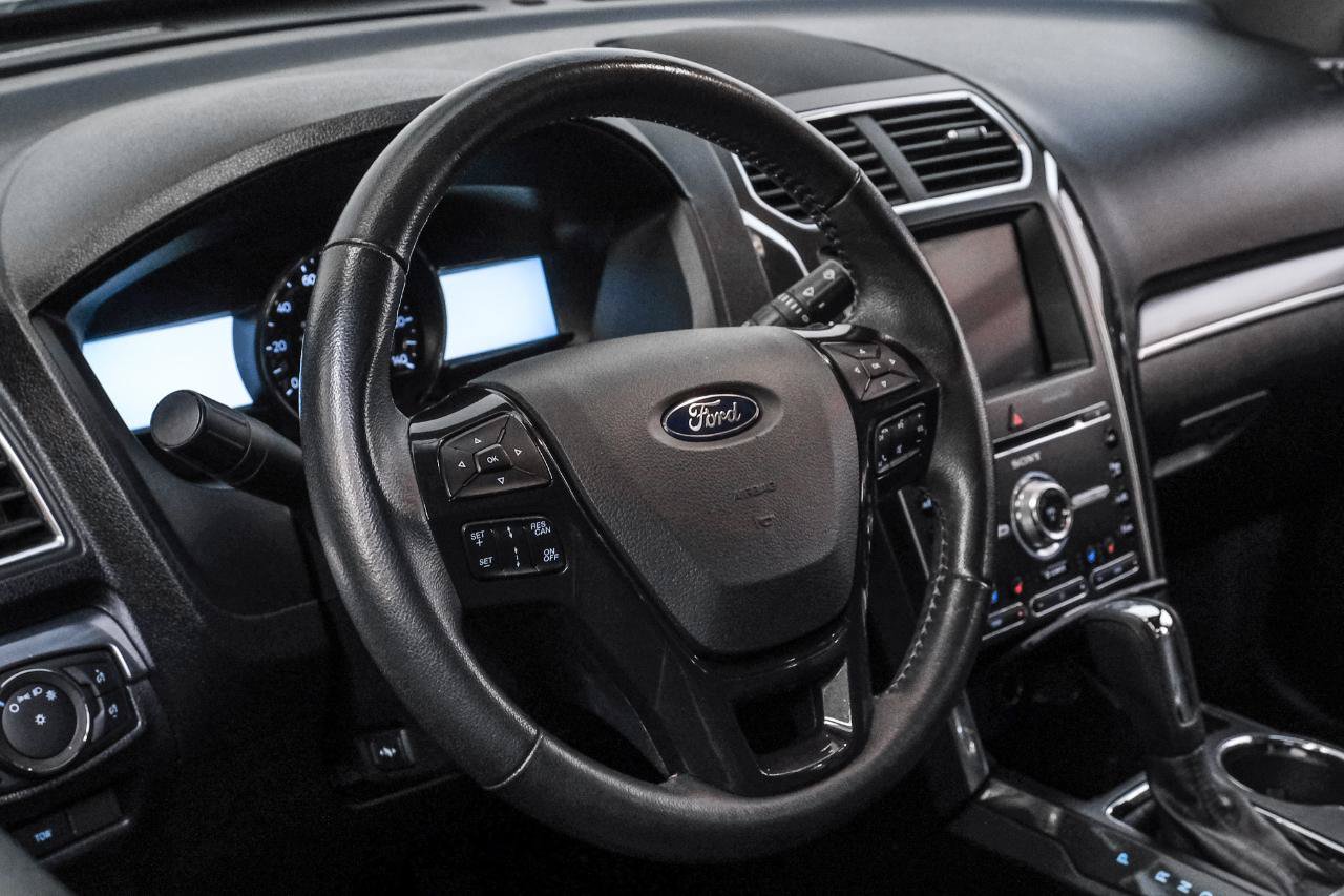 Used 2017 Ford Explorer Sport w/ Equipment Group 401A AWD/4WD image 12