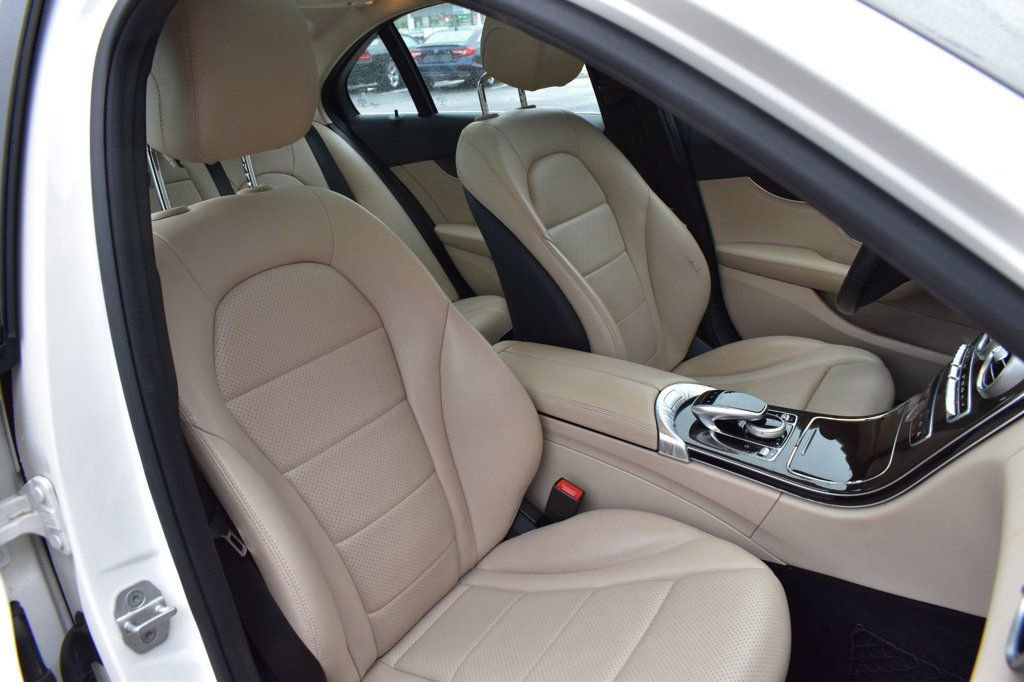 Used 2015 Mercedes-Benz C 300 Sedan image 17