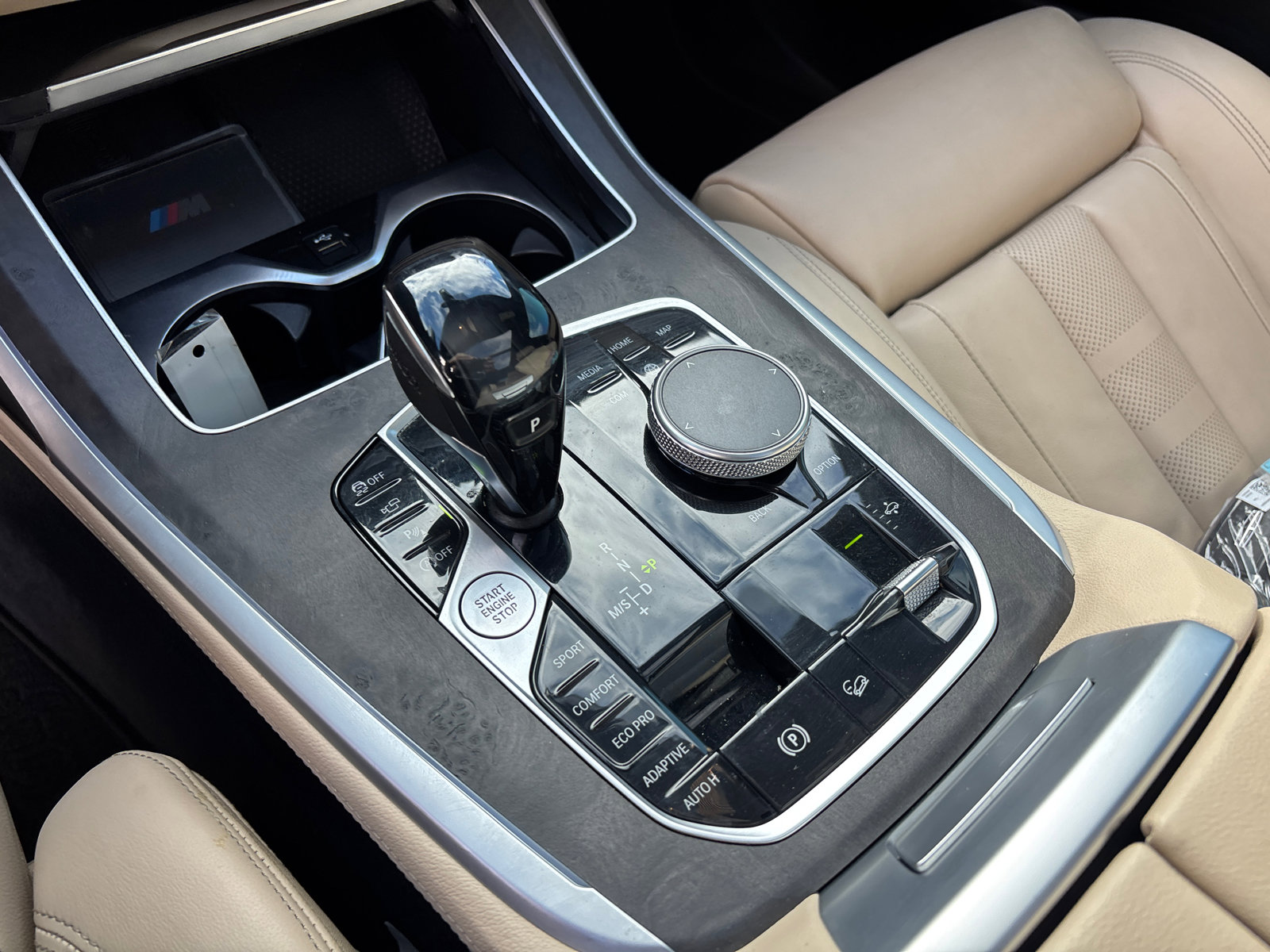 Used 2022 BMW X7 M50i w/ Cold Weather Package image 23