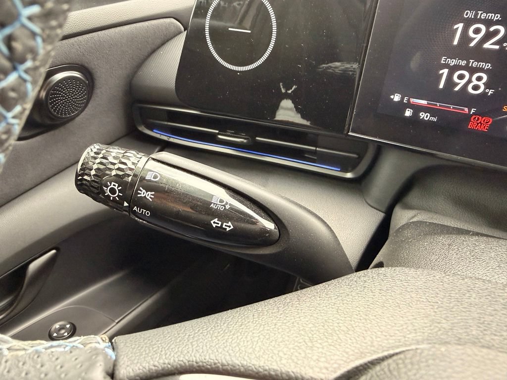 Used 2025 Hyundai Elantra N FWD image 18
