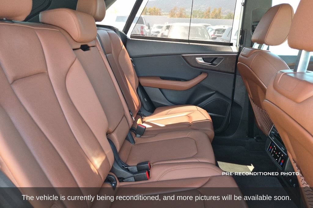 Used 2023 Audi Q8 Premium Plus w/ Premium Plus Package AWD/4WD image 13