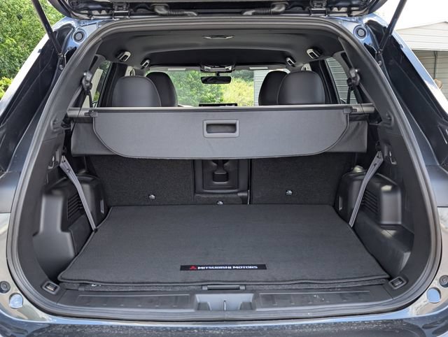 New 2026 Mitsubishi Outlander LE FWD image 27