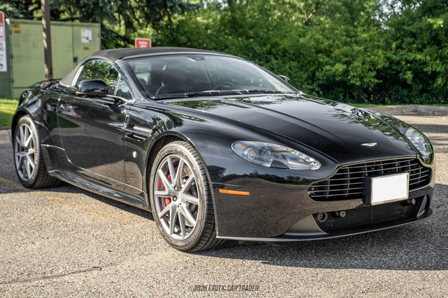 Used 2015 Aston Martin V8 Vantage GT RWD image 15