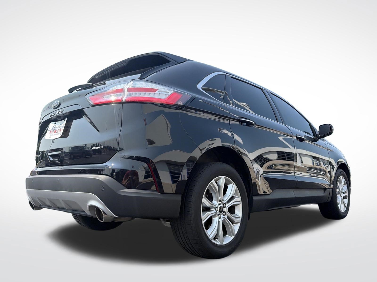 Used 2024 Ford Edge Titanium AWD/4WD image 9