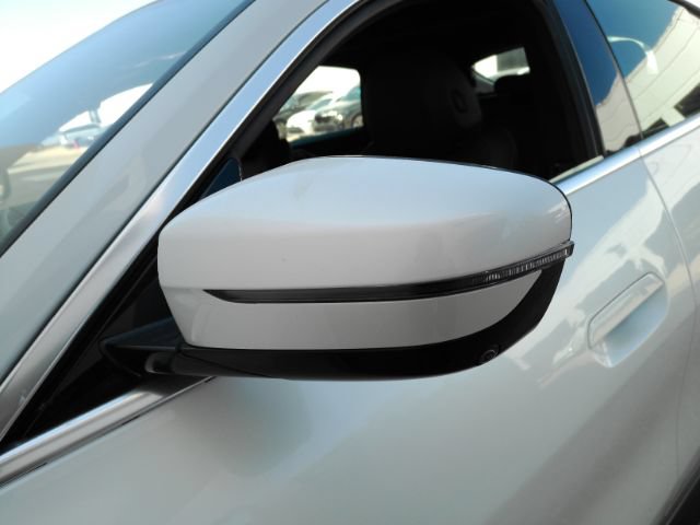 Used 2023 BMW i4 eDrive40 RWD image 15