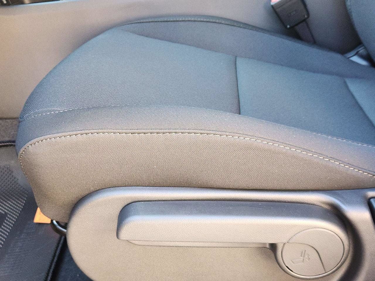 New 2026 Hyundai Kona SE FWD image 24
