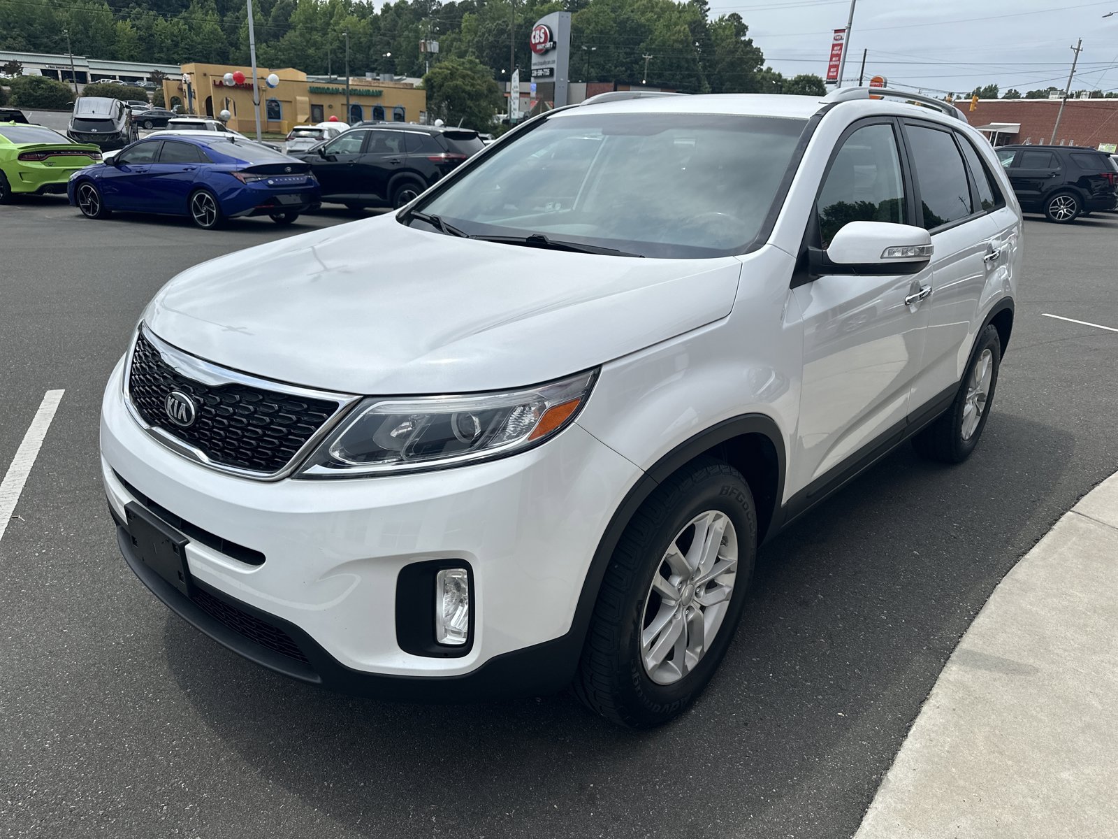Used 2015 Kia Sorento LX FWD image 4