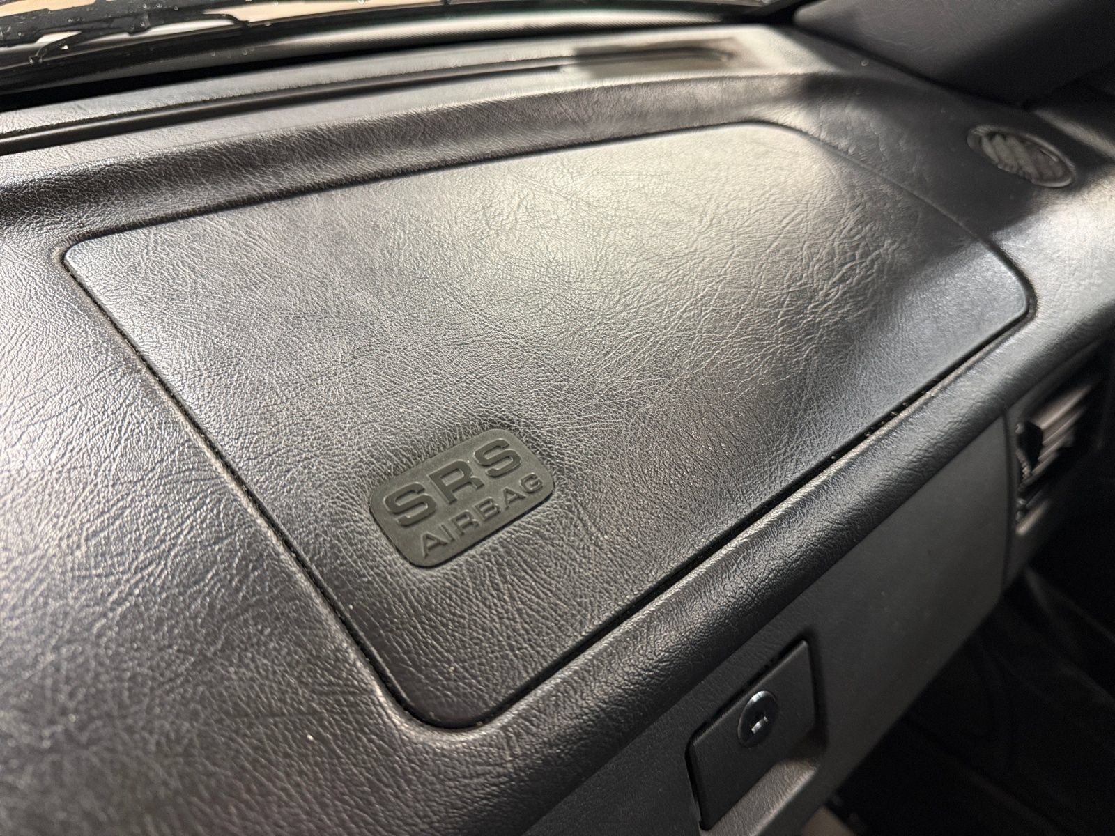 Used 1999 Mercedes-Benz SLK 230 image 39