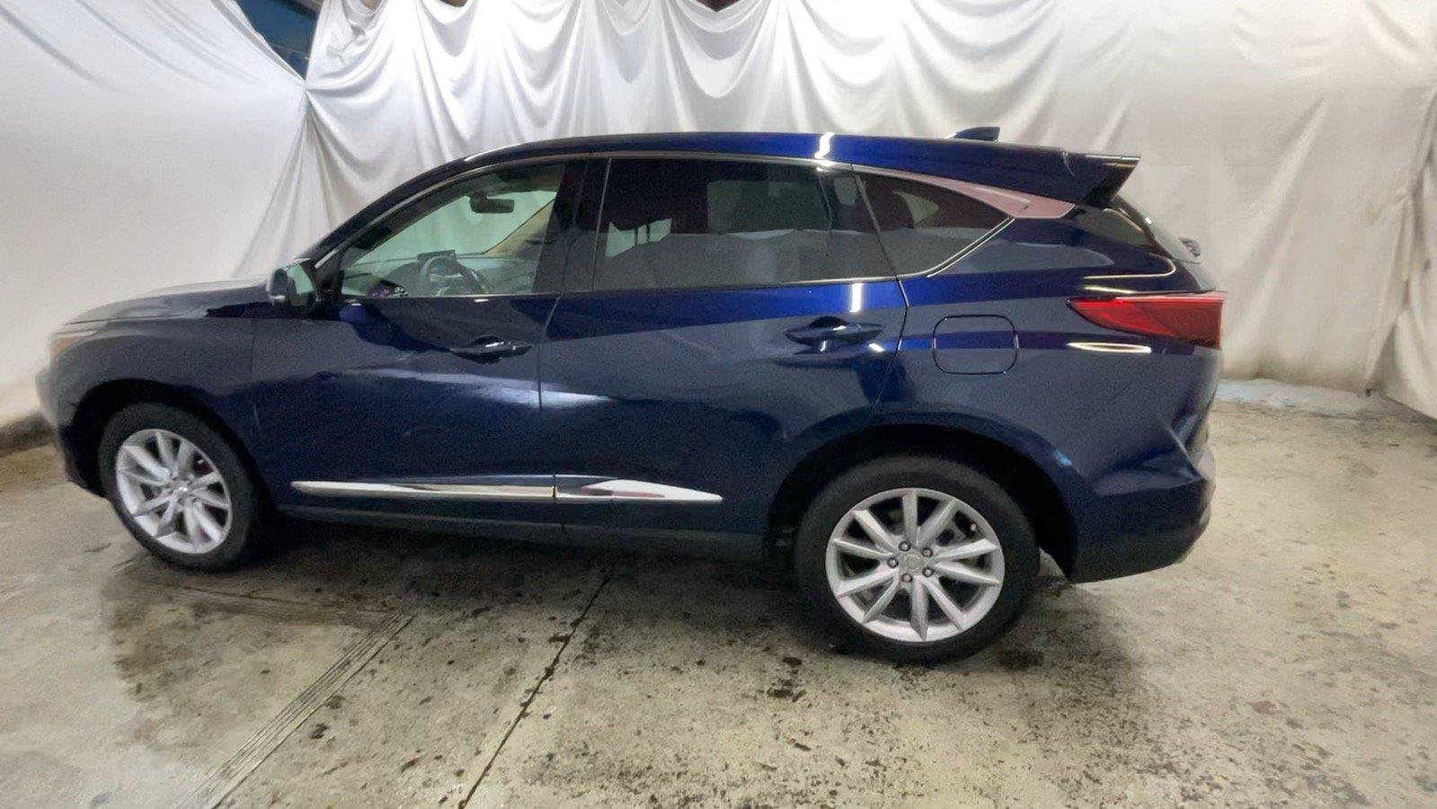 Used 2024 Acura RDX SH-AWD image 11
