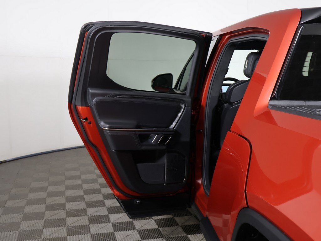 Used 2022 Rivian R1T Adventure image 24