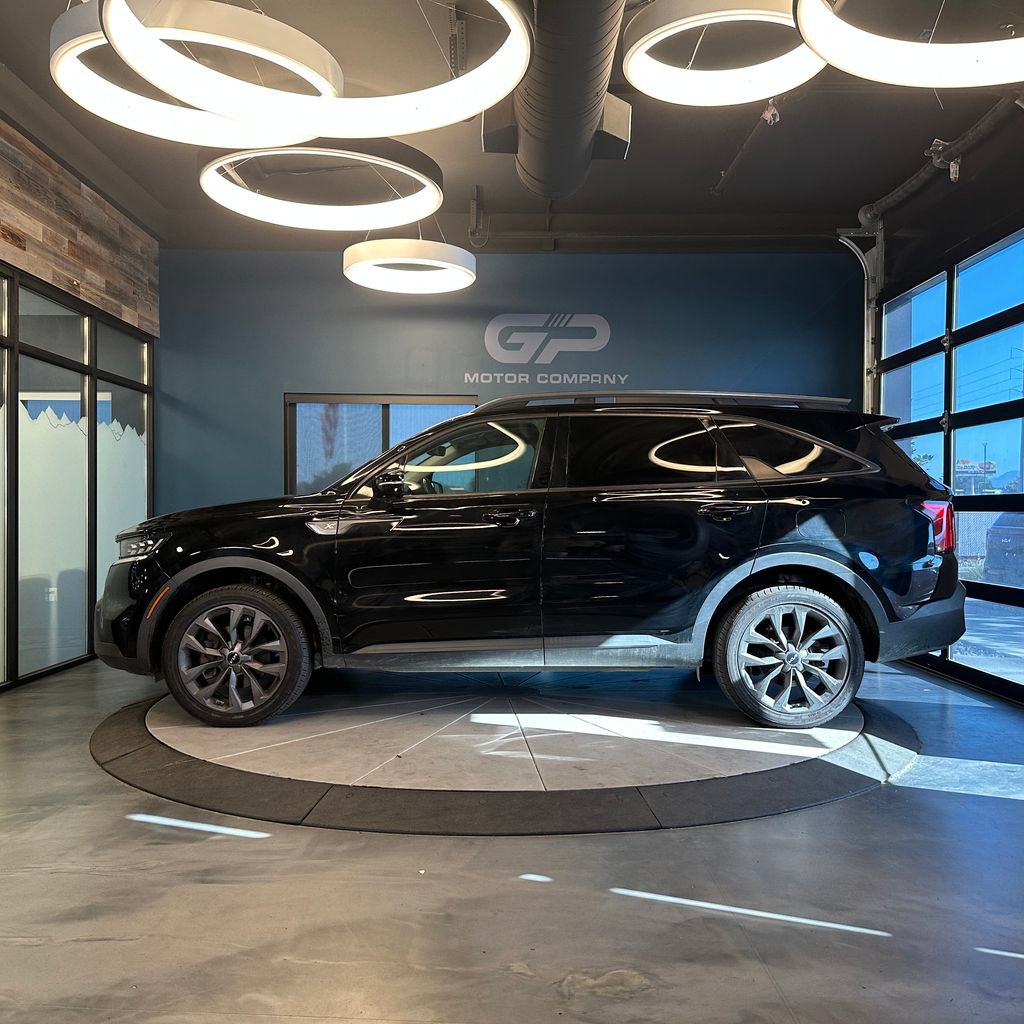 Used 2023 Kia Sorento SX Prestige AWD/4WD image 6