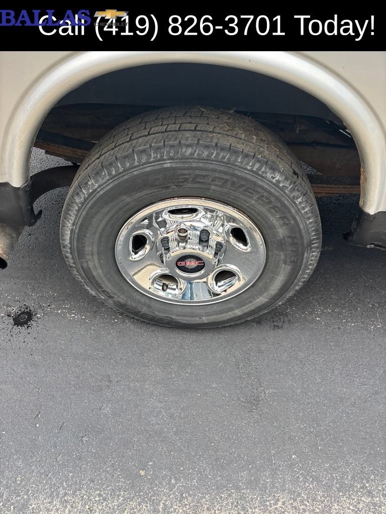 Used 2014 GMC Savana 2500 RWD image 8