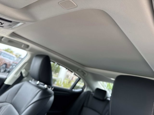 Used 2022 Lexus ES 350 Ultra Luxury image 34