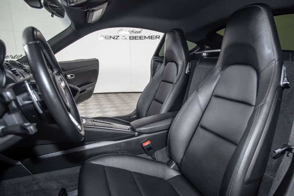 Used 2018 Porsche 718 Cayman S RWD image 14