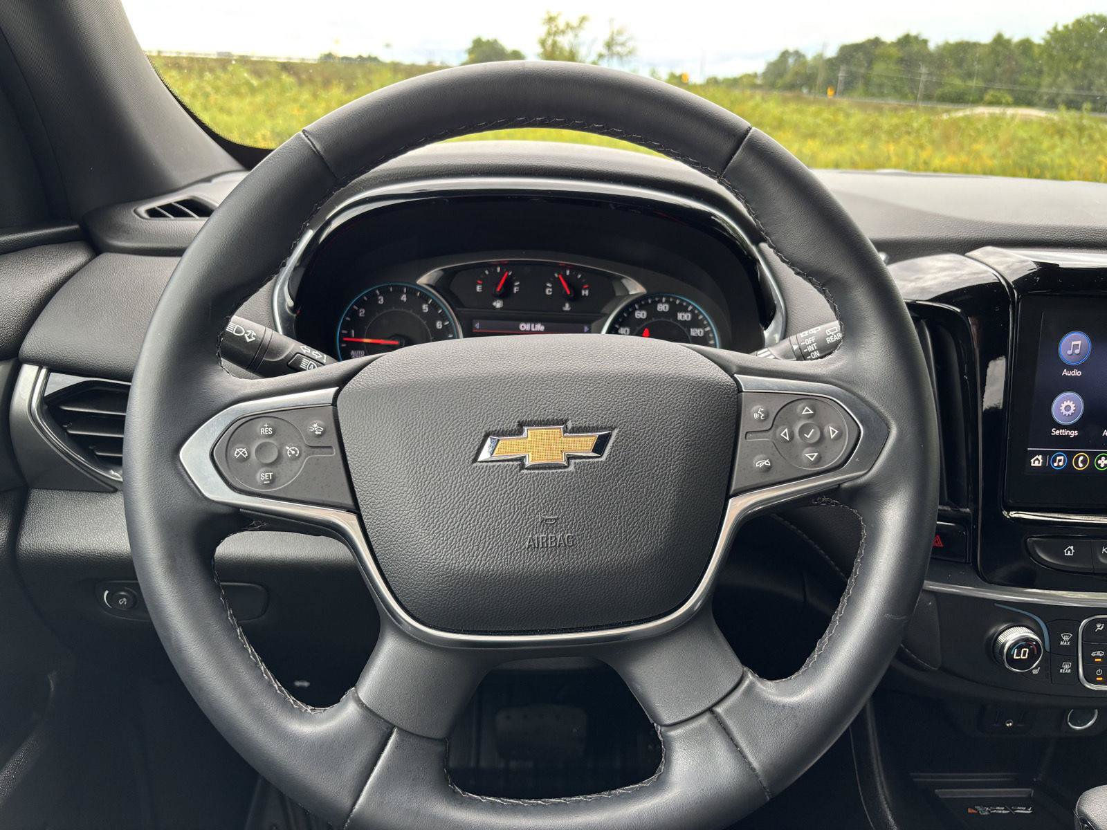 Used 2023 Chevrolet Traverse LT AWD/4WD image 26