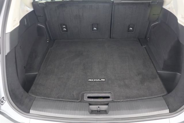 Used 2024 Nissan Rogue SV image 19