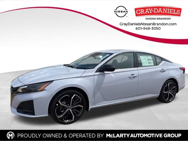 New 2025 Nissan Altima 2.5 SR