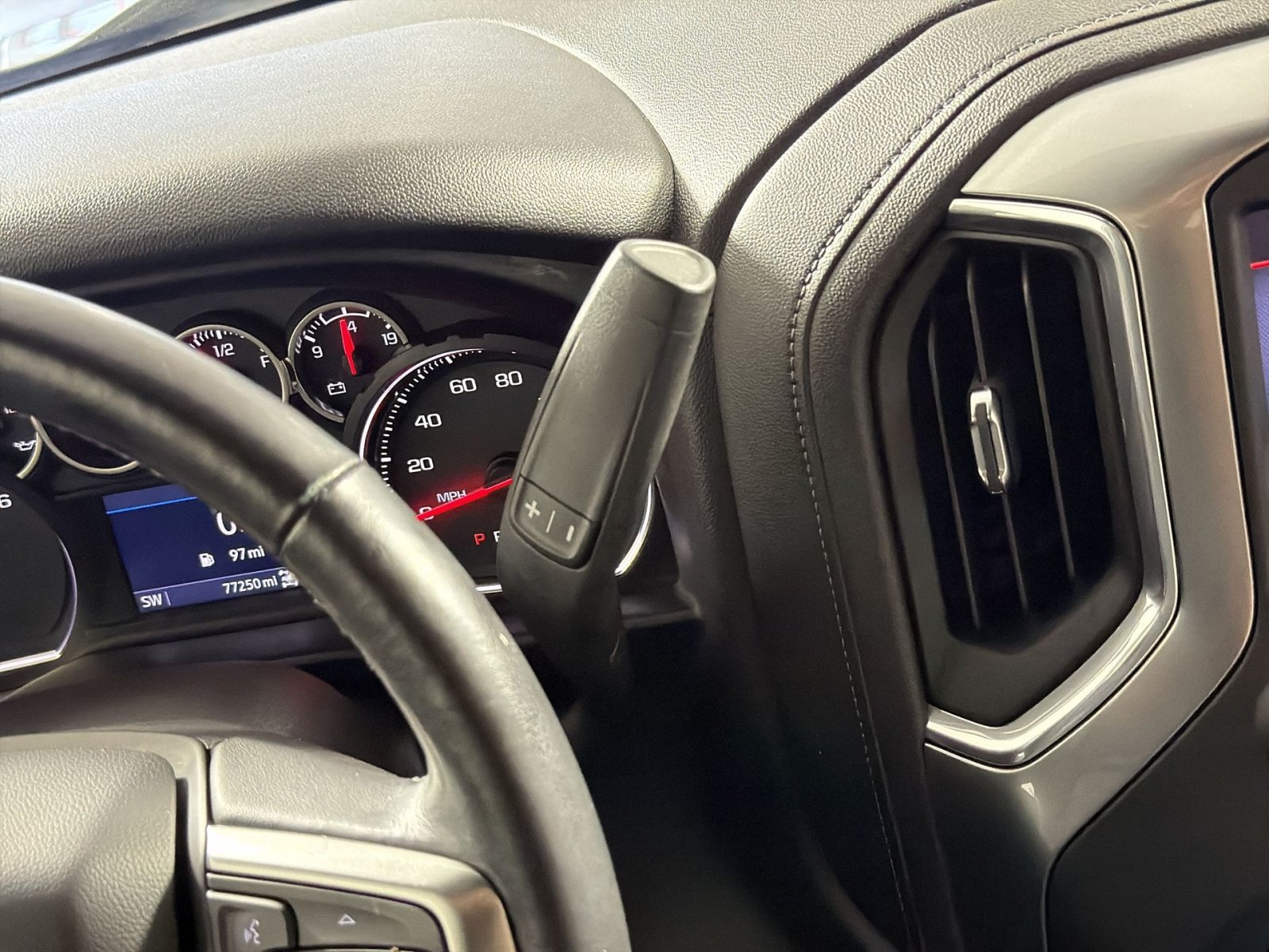 Used 2020 Chevrolet Silverado 1500 RST w/ All-Star Edition AWD/4WD image 22