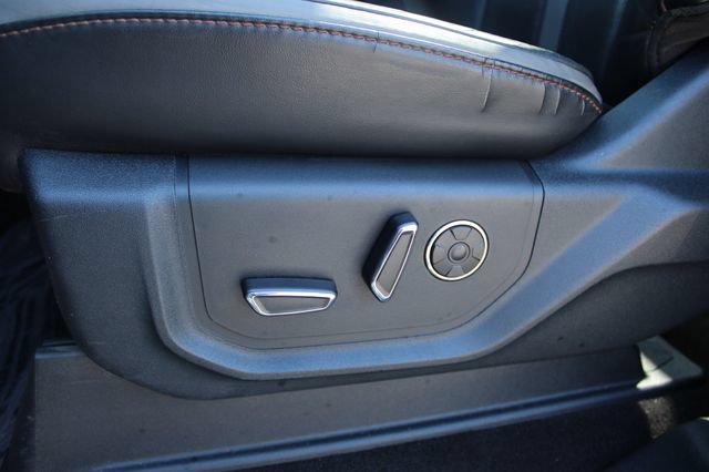 Used 2018 Ford F150 Platinum w/ Equipment Group 701A Luxury AWD/4WD image 14