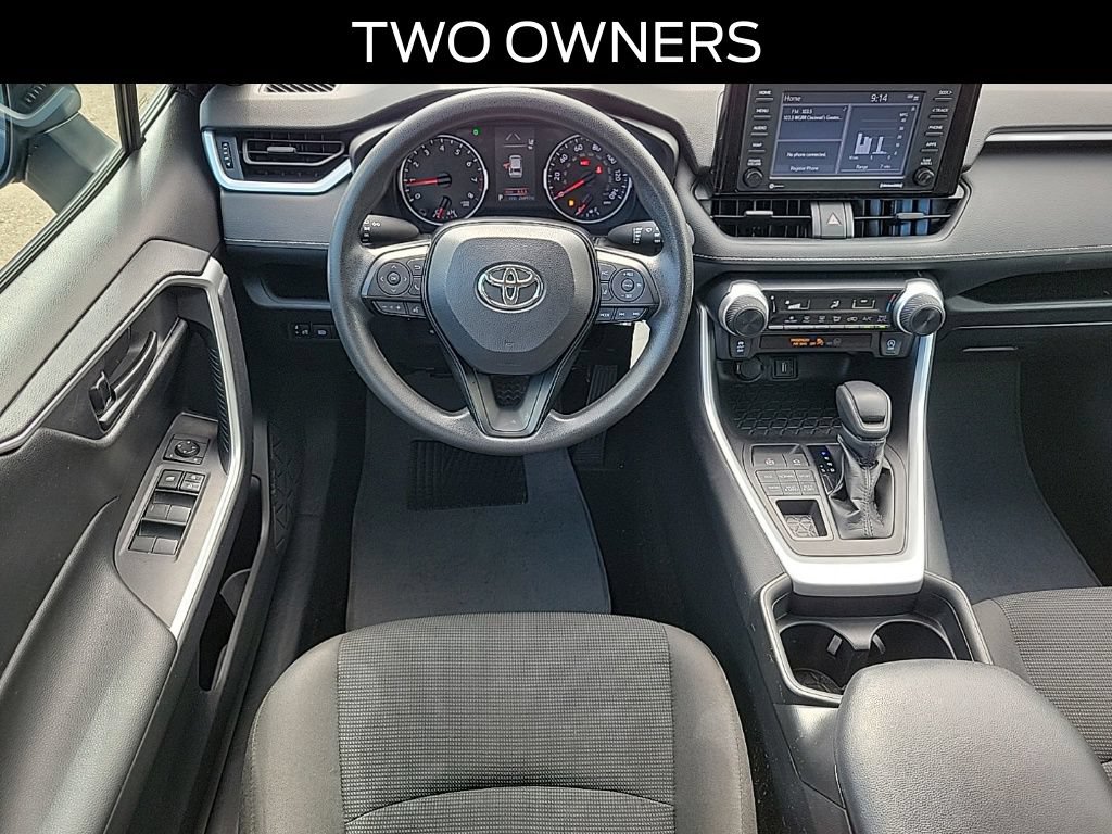 Used 2021 Toyota RAV4 LE AWD/4WD image 9
