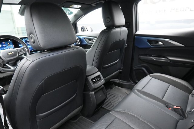 Certified 2024 Chevrolet Equinox EV LT w/ LPO, All-Weather Mat Package FWD image 24