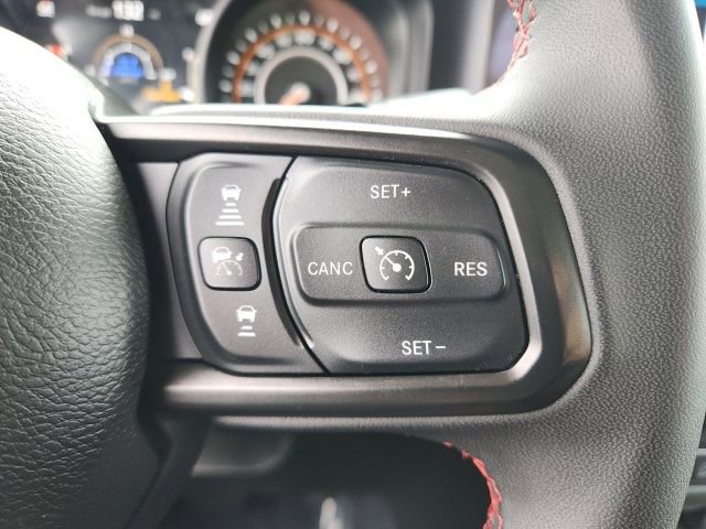 Used 2024 Jeep Wrangler Unlimited Rubicon image 35