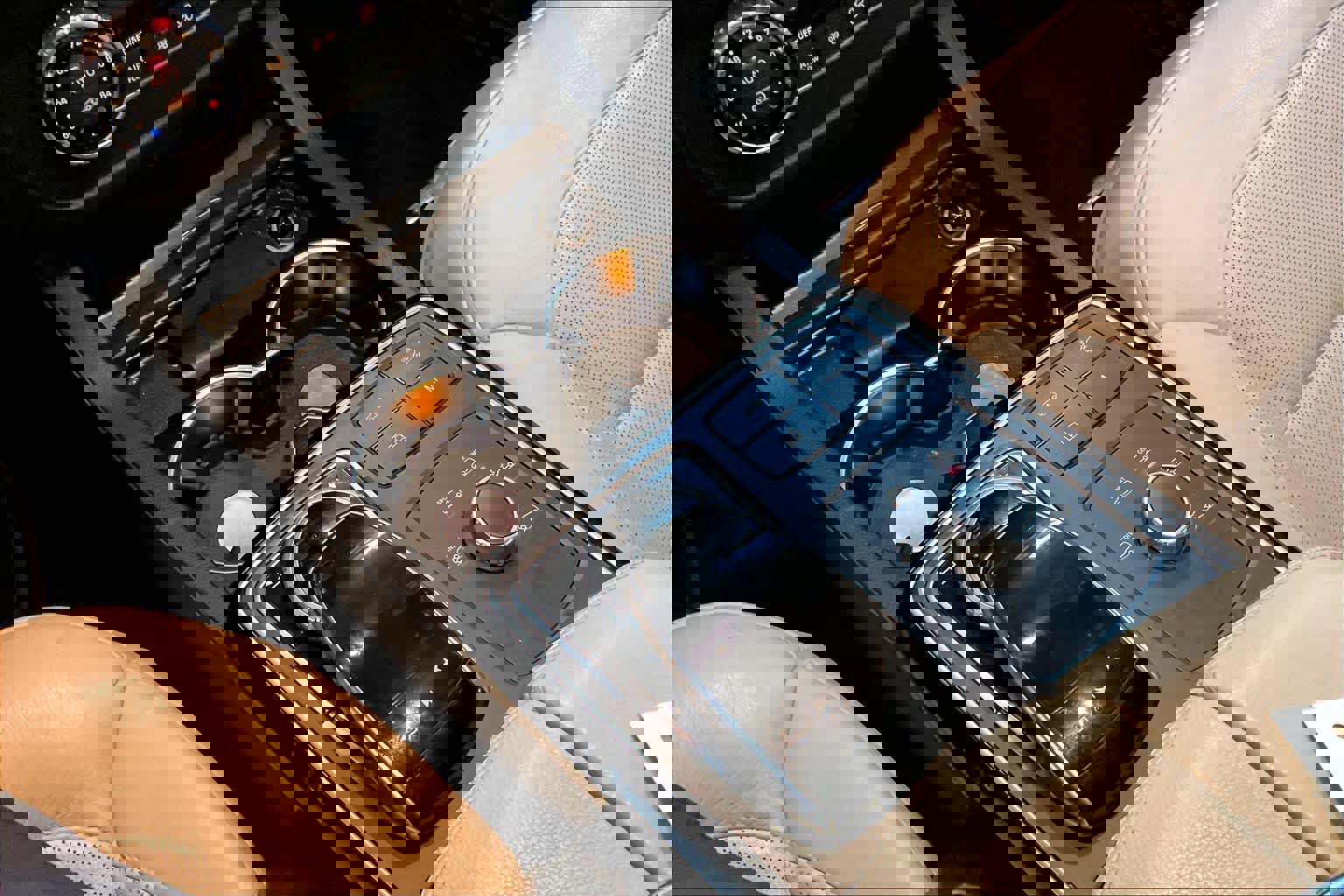 Used 2017 Mercedes-Benz GLS 550 4MATIC image 36