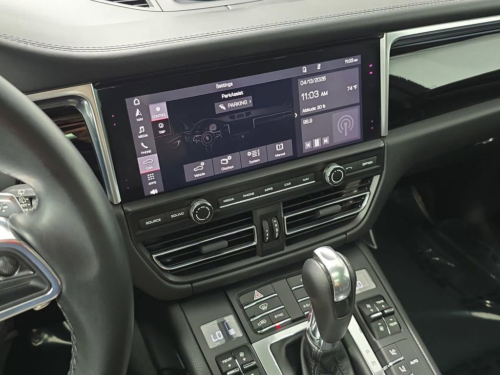 Used 2019 Porsche Macan AWD/4WD image 15