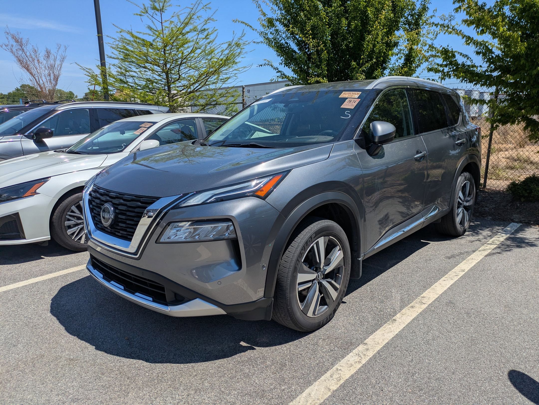 Certified 2023 Nissan Rogue Platinum w/ Platinum Premium Package image 4