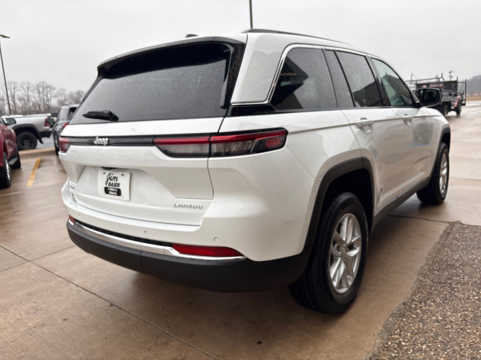 New 2026 Jeep Grand Cherokee Laredo X image 9