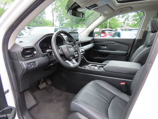 Certified 2023 Honda Pilot Elite image 2
