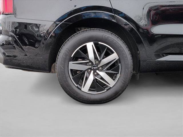 Used 2023 Kia Sorento S w/ Panoramic Sunroof Package image 24