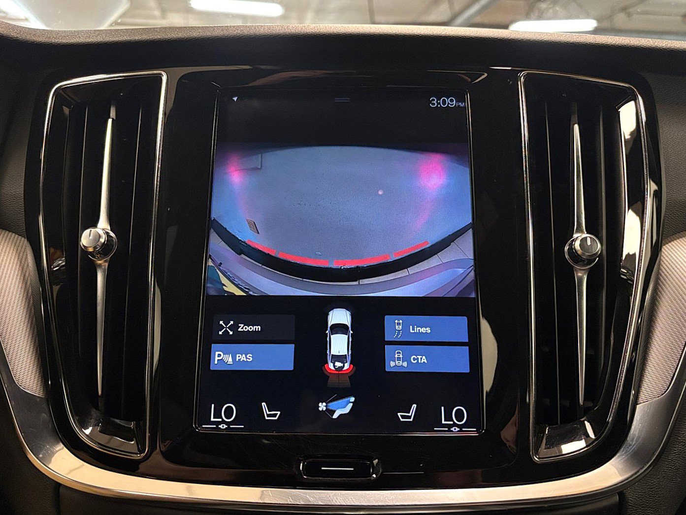 Used 2019 Volvo S60 T6 R-Design AWD/4WD image 21