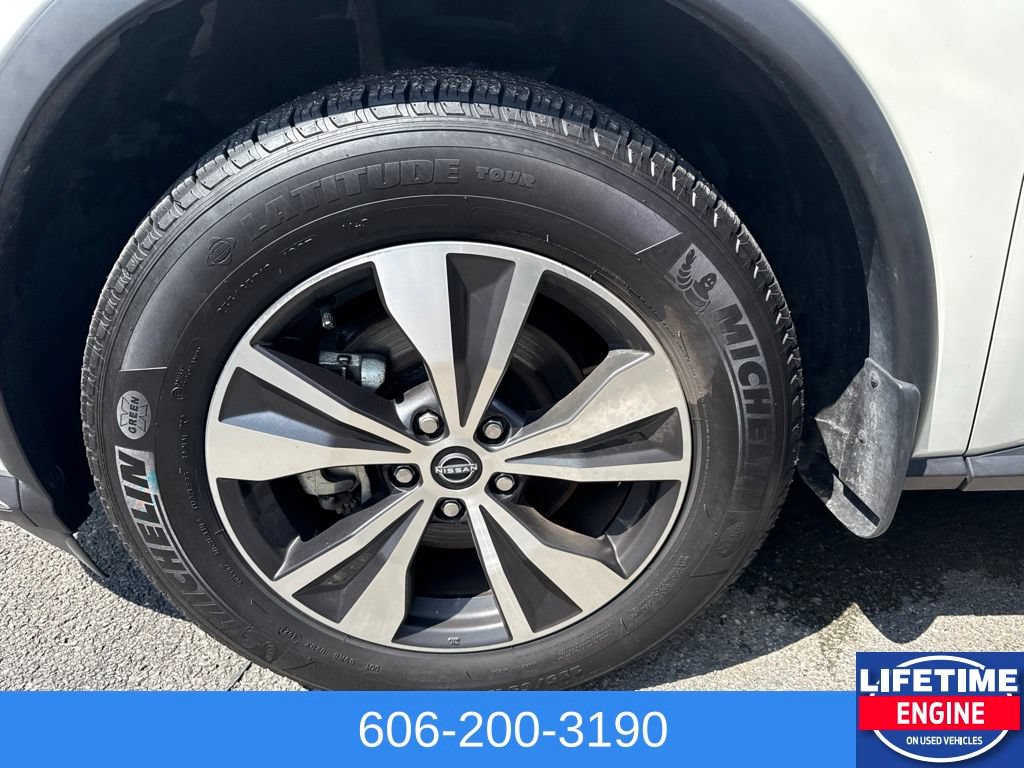 Used 2024 Nissan Murano SV AWD/4WD image 11