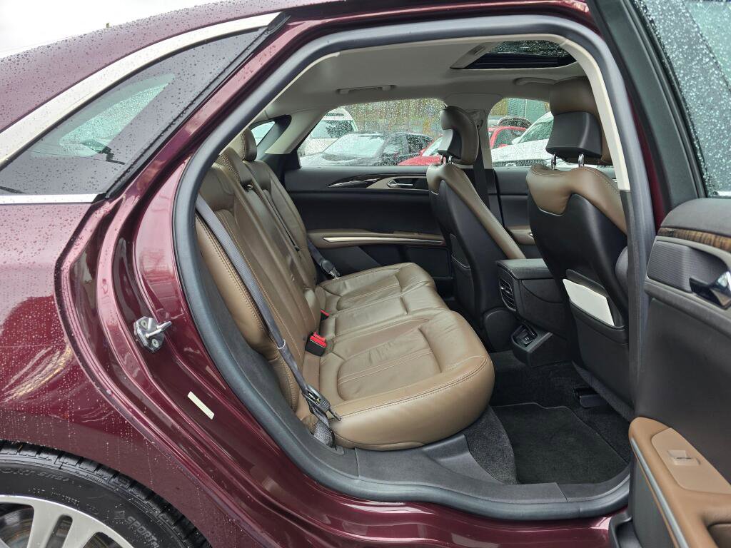 Used 2013 Lincoln MKZ Hybrid image 13